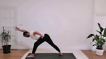 Yoga practice with Samuel - 90 min